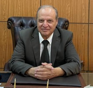 الأستاذ الدكتور [اسم الرئيس الحالي]، رئيس جامعة الفرات