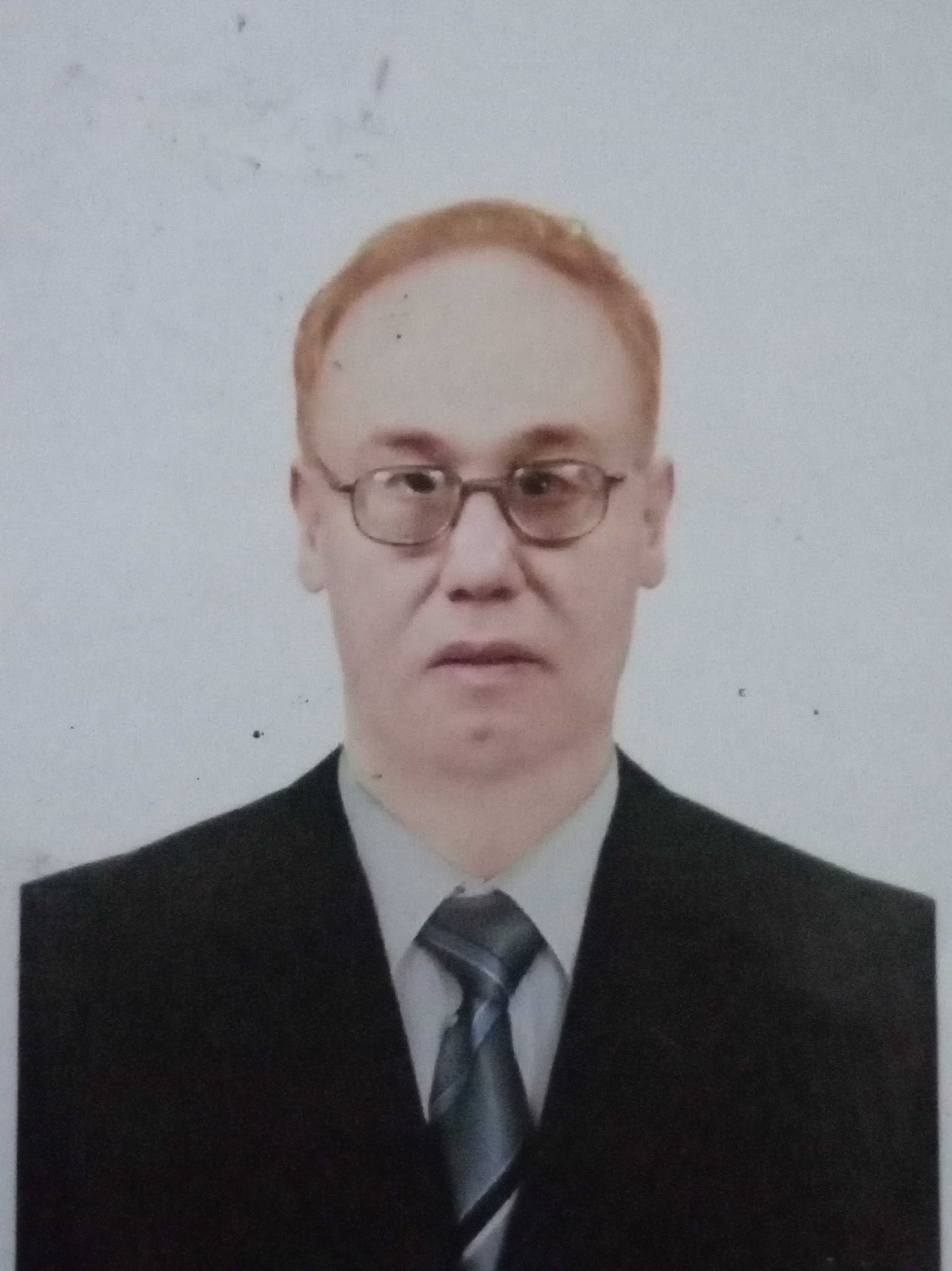 صورة مؤمن عدنان جاسم العيسى